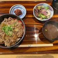 すき焼き 牛しゃぶ 松重 - 