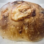 ブーランジェリー セイジアサクラ - チーズカレーパン