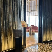 鮨 ラビス 大阪 ヤニック・アレノ - 