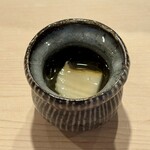 登喜和鮨 - 新潟柏崎産生もずく　蒸し鮑