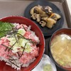 メフレ市場食堂