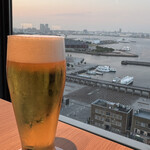 横浜中納言 日本大通り - ビール