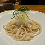 南青山 七鳥目 - お口サッパリ辛味大根そば