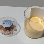 Ecrin de Louis ROBUCHON - クレーム ブリュレ　790円