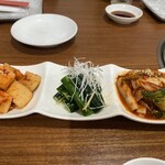 炭火焼肉 牛和鹿 - 