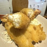 ごはん処 笑和 - 大海老フライとエビフライ定食のエビの違い