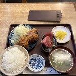 かつ村 - 鮪刺身とヒレかつのセット定食1250円