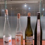 呉屋 - 白をお願いすると４本用意してくれました(^_^)