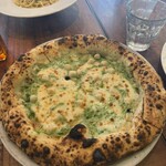 Trattoria e Pizzeria De salita 赤坂 - 