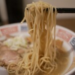 いなや。 - 麺リフトアップ