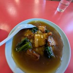 코우라이 - 중국식 고기 덮밥