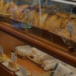 塩パン屋 パン・メゾン - 