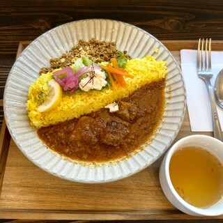 カレーの店 URA ぼなっ_1