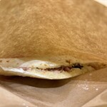 ミーア コーヒーロースターズ - ホットメルティパニーニ(プロシュート)650円ドリンクセット50円引き