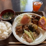 ファンコートランドホテル - 料理写真: