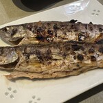 まぐろ屋 - ◆川魚塩焼き
      　1,000円（税込）