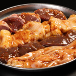 焼肉ホルモンズ - ホルモン盛り