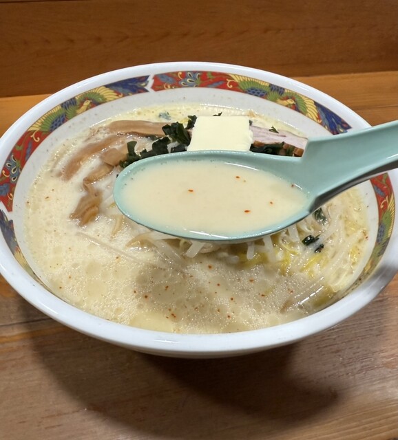 味の札幌 浅利 - 青森（ラーメン）の写真