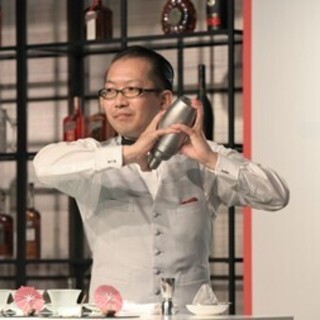 バーテンダー歴25年◎経験豊富な店主がワイン／日本酒を厳選