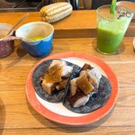 ロス タコス アスーレス - カルニータス(クラシック)