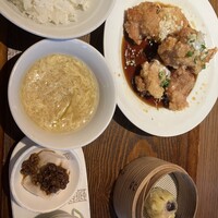 正宗広東私房菜サワダ 梅田エスト店 - 
