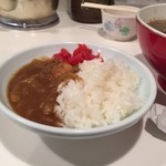 すみれ - 正油ラーメンランチはごはんものが選べます。この日はラーメン屋さんのカレーライス。