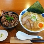 麺屋 猪一 - 支那そばランチ白（こだわり和牛めし）