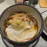 人類みな麺類とエスサワダ - 