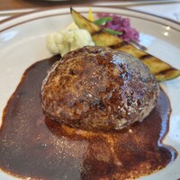 Aging beef ＆ Specialty coffee THE三本 - 