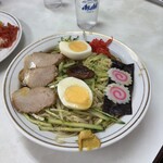 タイガー - 料理写真:パサ目のチャーシューは冷やし中華には馴染む