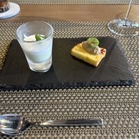 ビストロ アマファソン - 豆のムースとケークサレ、豚のリエット