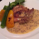 トラットリア ルナピエナ