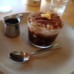 ダブルフォーアパートメント - メルトクリーム　ティラミスアフォガード