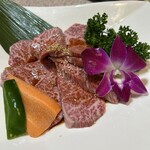 かねだ焼肉店 - 上ロース 