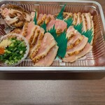 鶏惣菜専門店 とり家 - たたき♫めちゃしっとり皮目コリッ♫