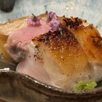 炭焼 おかげさん - 高坂鶏胸と腿のたたき