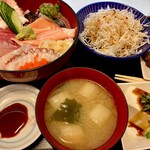 ずぼら寿し - 海鮮丼定食