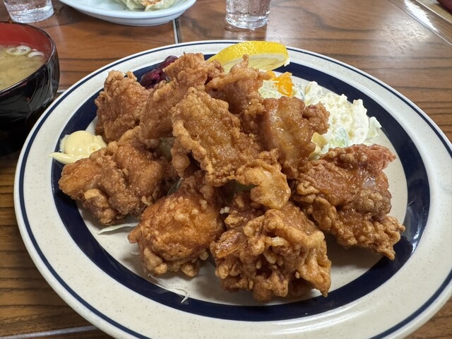 味の家 まさる - 本宮（食堂）の写真