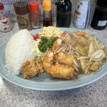 ニュー桃園 - 料理写真:B定食