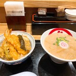 天丼・らぁ麺 ハゲ天 - 