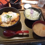 だるま家 - 料理写真:かつ丼