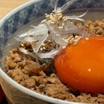 炭焼 おかげさん - 鶏そぼろ丼