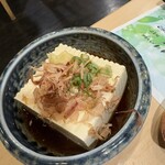 本格炉端 海鮮串焼き 八八 - 