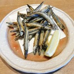 海鮮市場 魚壱 - きびなごの唐揚げ