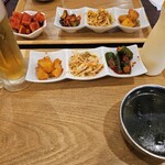 韓国料理 Ton Ton - マヨとスープと大根キムチの場所反対やわ