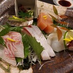 かじ亭 駅前店 - 