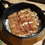 本格炭火焼うなぎ えん 京都三条店 - 