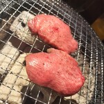 炭火焼肉 焼きしゃぶ にく式 - 