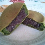 菓匠茶屋 - あずきの大判焼き、生地は抹茶