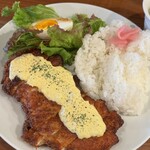 炭焼き 火垂る - 